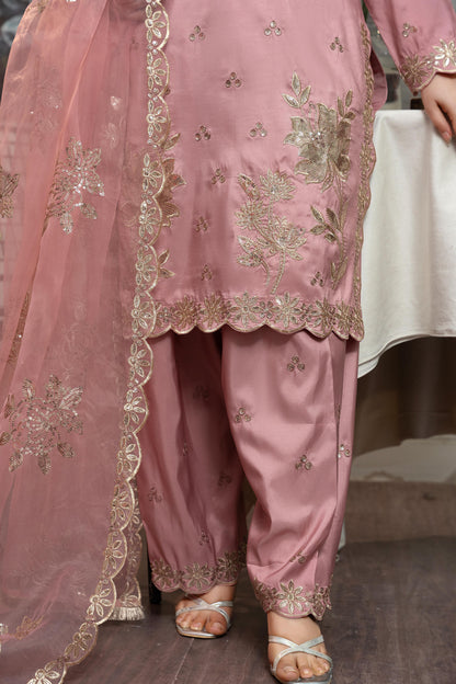 TEA ROSE PINK